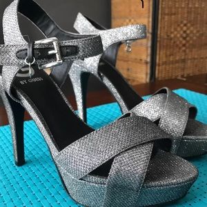 G by Guess Heels